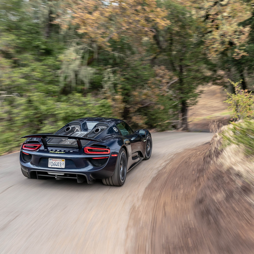 2015 Porsche 918 Spyder Rear View