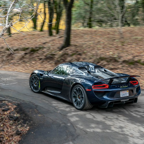 2015 Porsche 918 Spyder Rear View