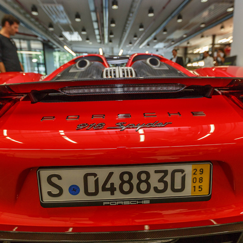 2015 Porsche 918 Spyder Rear View