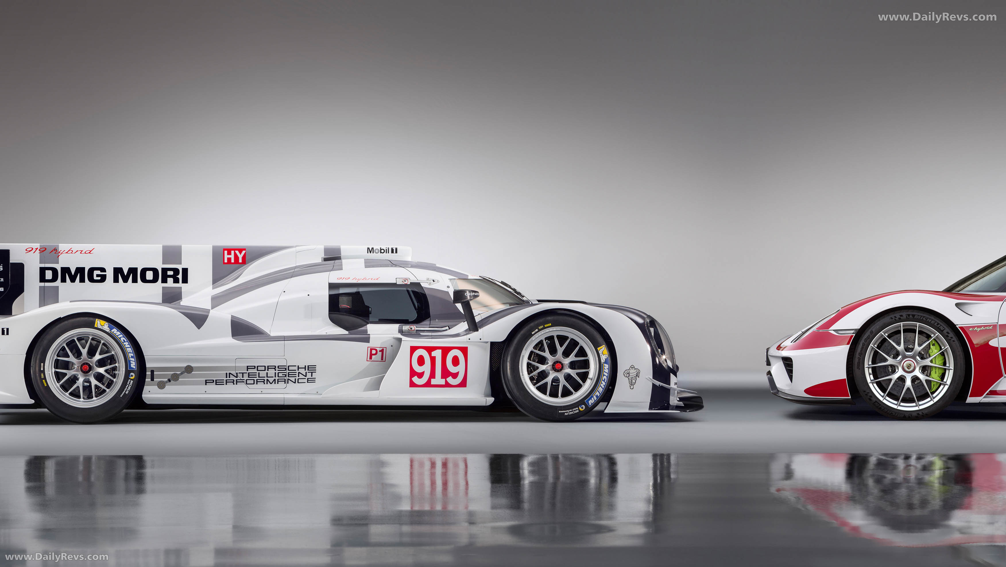2015 Porsche 918 Spyder Exterior