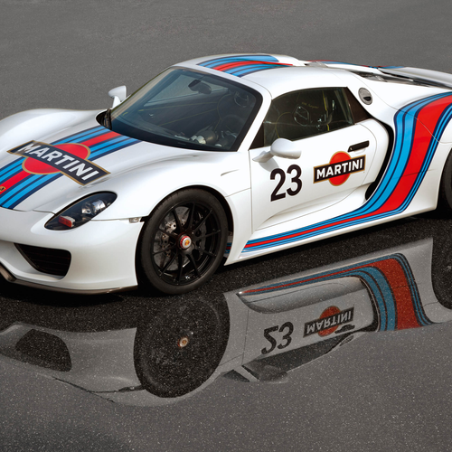 2012 Porsche 918 Spyder Prototype Side View