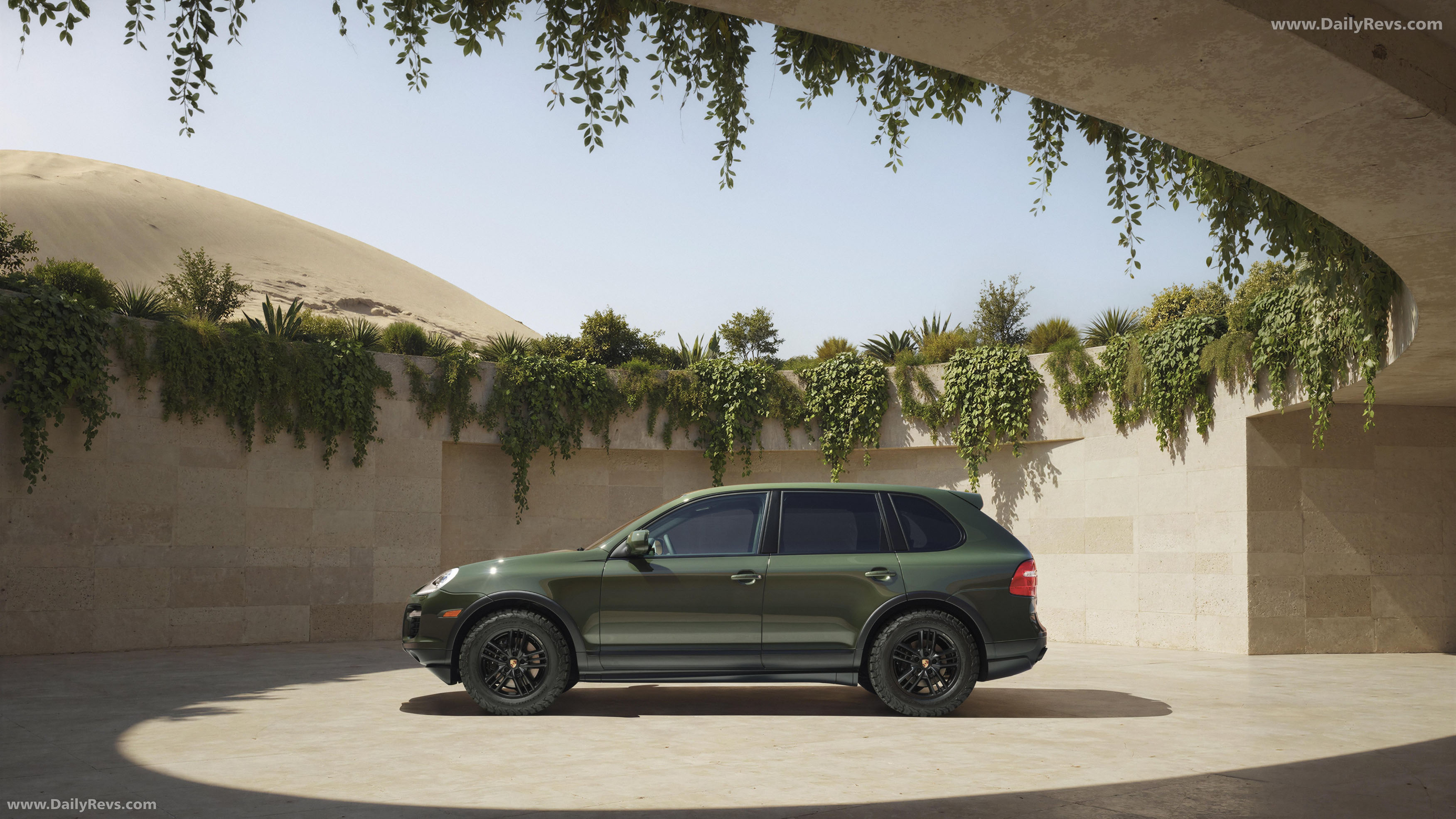 2009 Porsche Cayenne GTS Sonderwunsch Side View