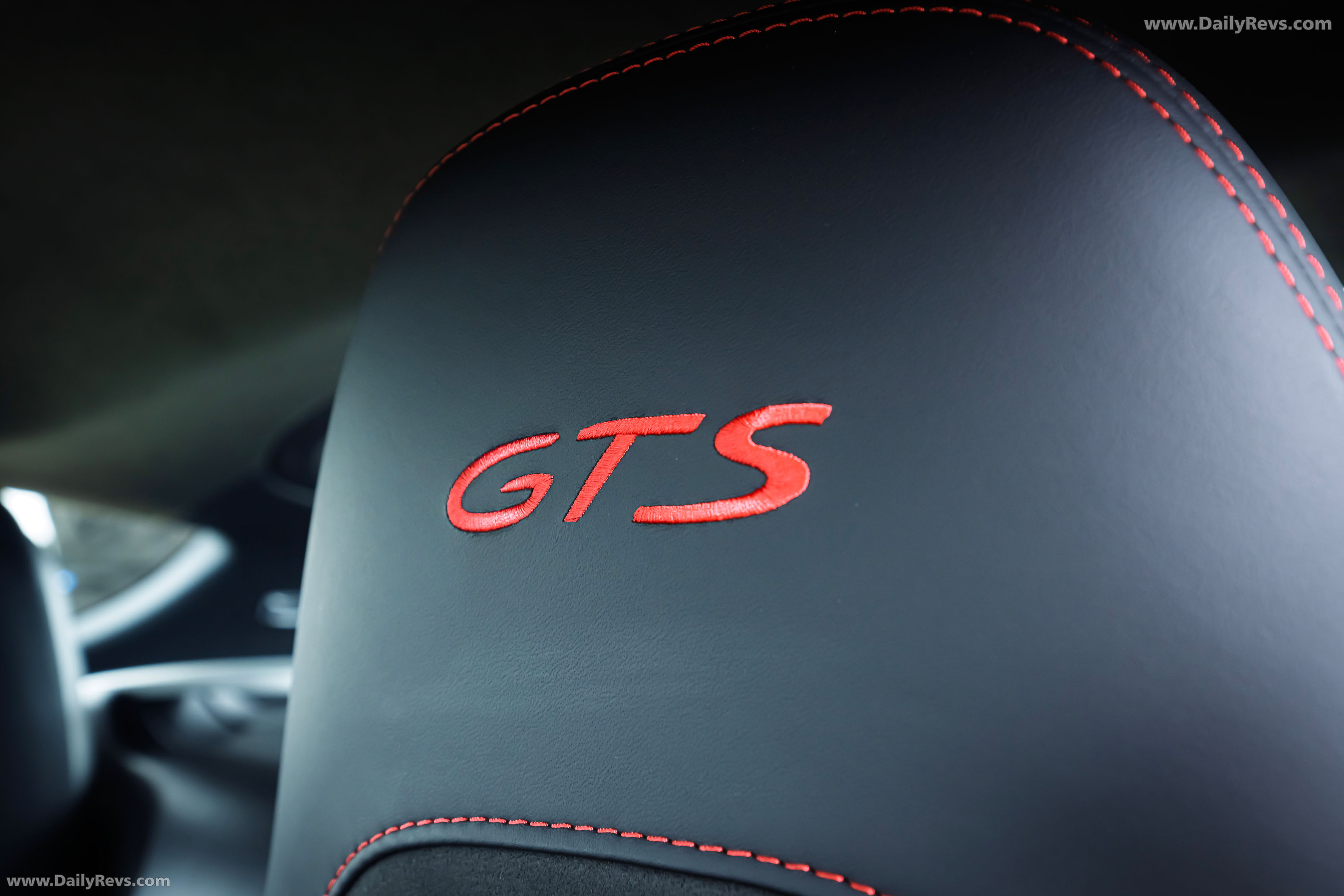 2026 Porsche 718 Cayman GTS 4.0 982 UK Version Interior