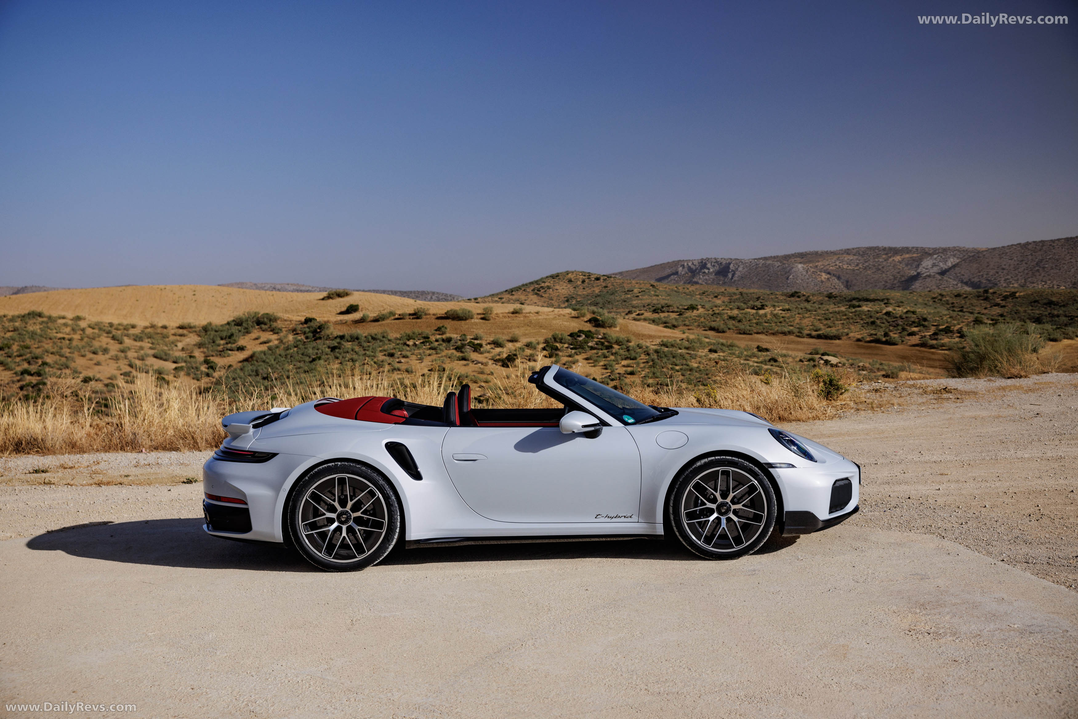 2026 Porsche 911 Turbo S Cabriolet 992 ll Ice Grey Side View