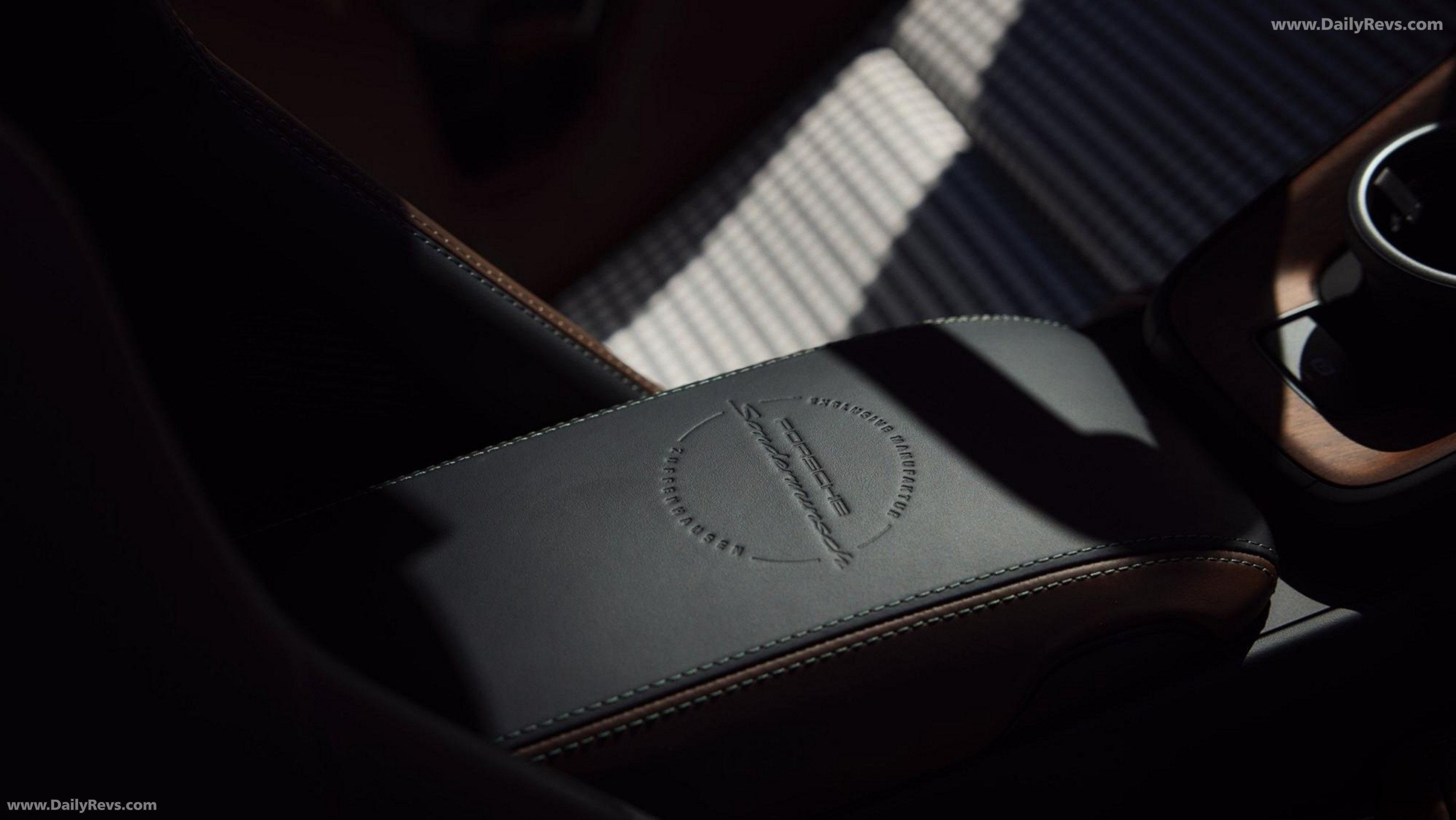 2025 Porsche 911 Carrera T Formosa 992 ll Interior