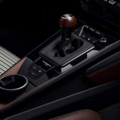 2025 Porsche 911 Carrera T Formosa 992 ll Interior