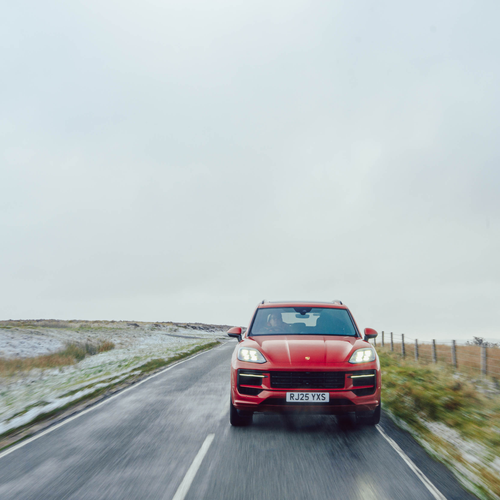2025 Porsche Cayenne GTS 9Y0.2 UK Version Front View
