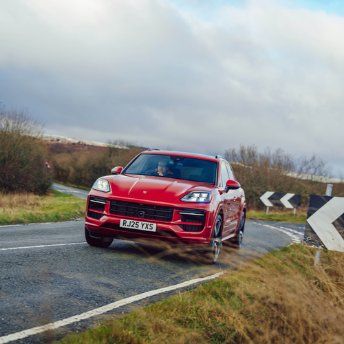 2025 Porsche Cayenne GTS 9Y0.2 UK Version Front View