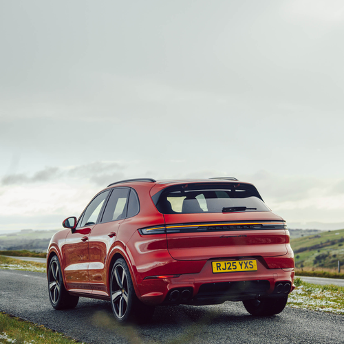 2025 Porsche Cayenne GTS 9Y0.2 UK Version Rear View