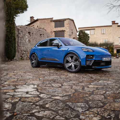 2026 Porsche Macan GTS H2 Gentian Blue Front View