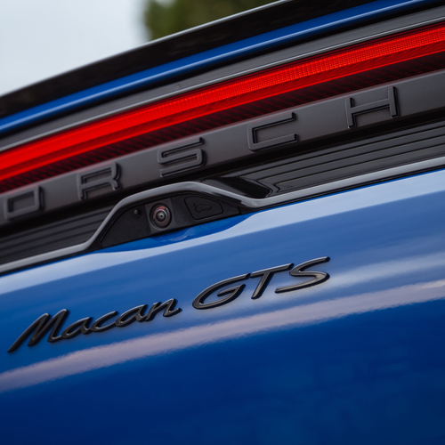 2026 Porsche Macan GTS H2 Gentian Blue Exterior