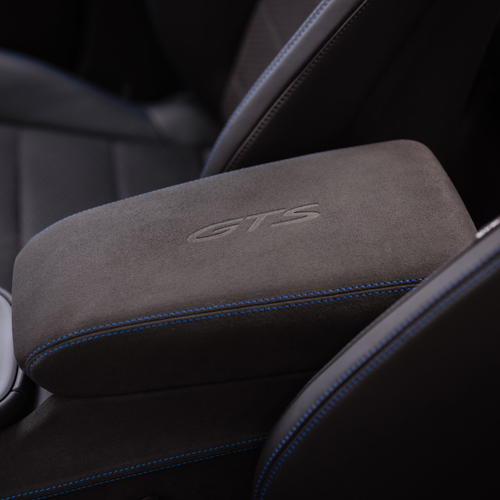 2026 Porsche Macan GTS H2 Gentian Blue Interior