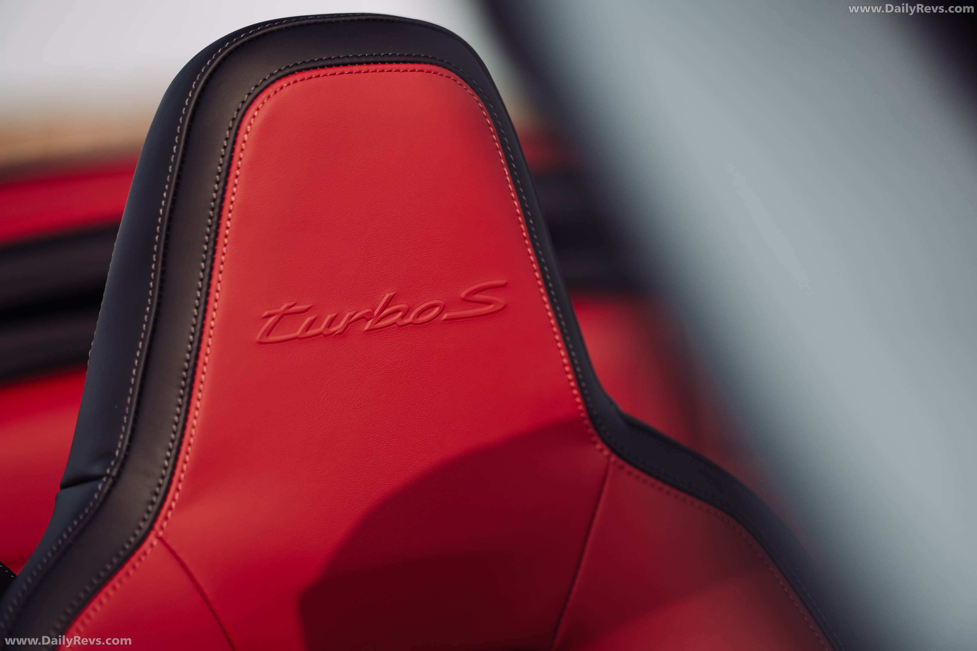 2026 Porsche 911 Turbo S Cabriolet 992 ll UK Version Interior