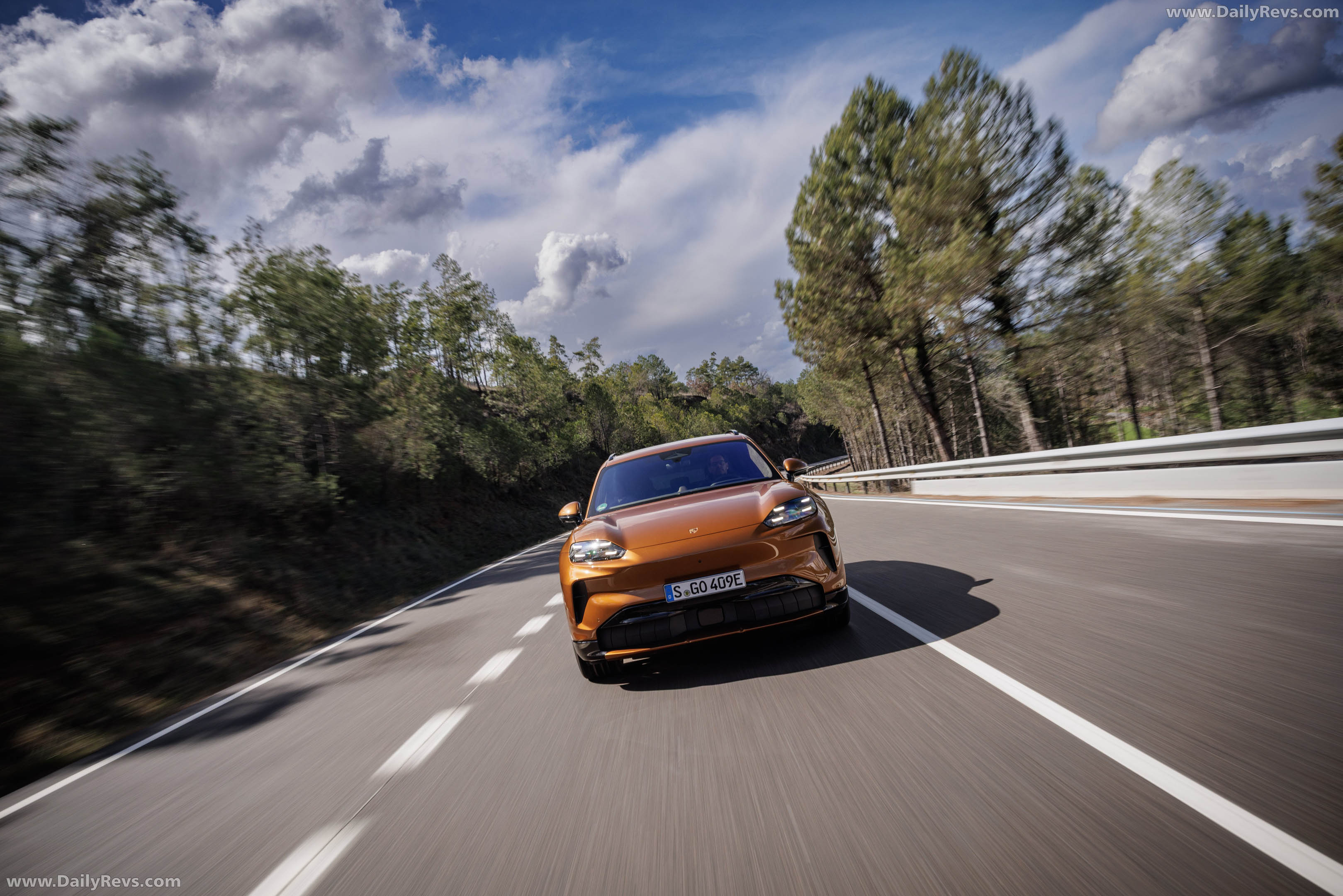 2027 Porsche Cayenne Electric E4 Madeira Gold Front View