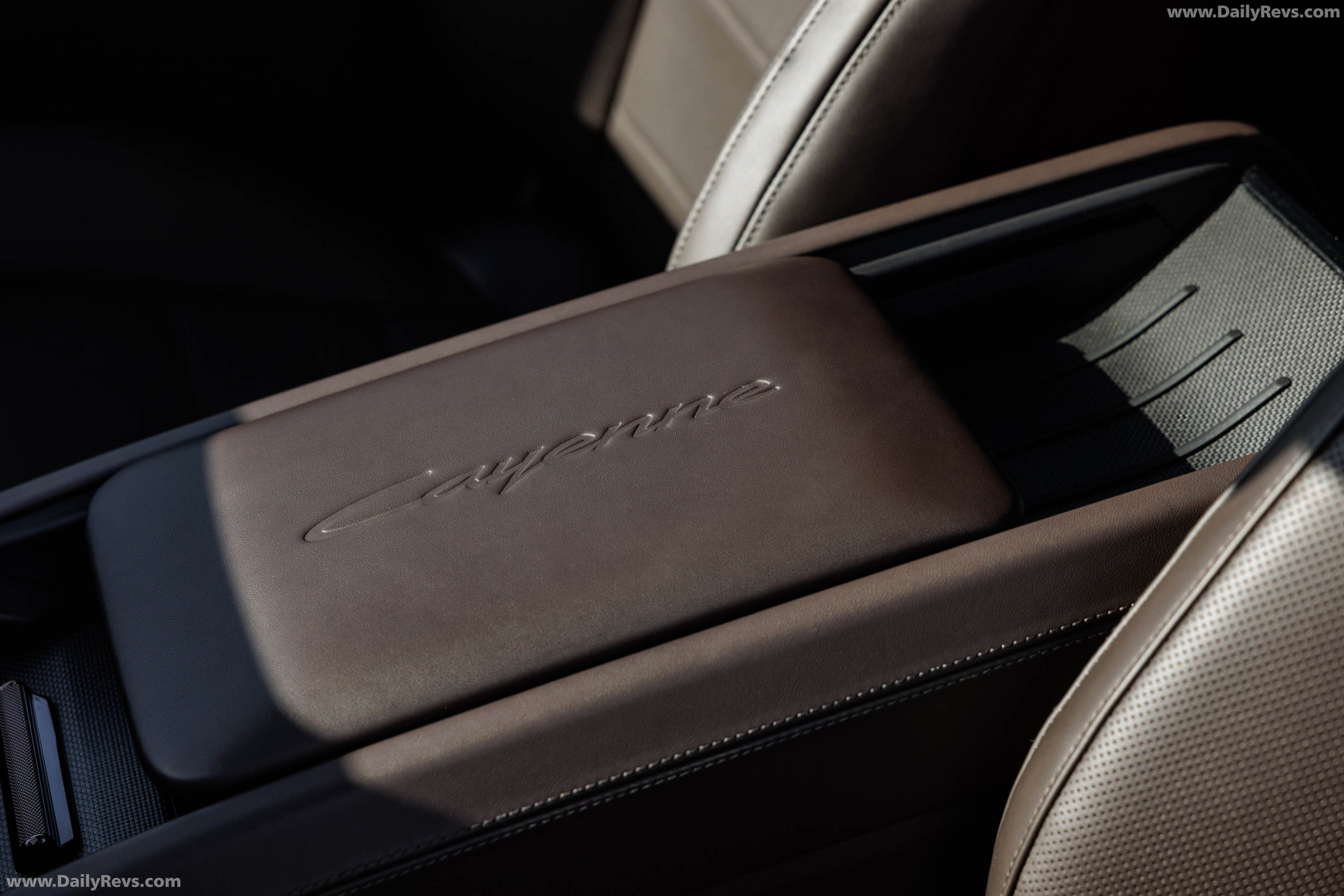 2027 Porsche Cayenne Electric E4 Madeira Gold Interior