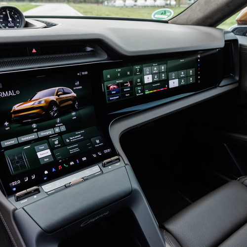 2027 Porsche Cayenne Electric E4 Madeira Gold Interior