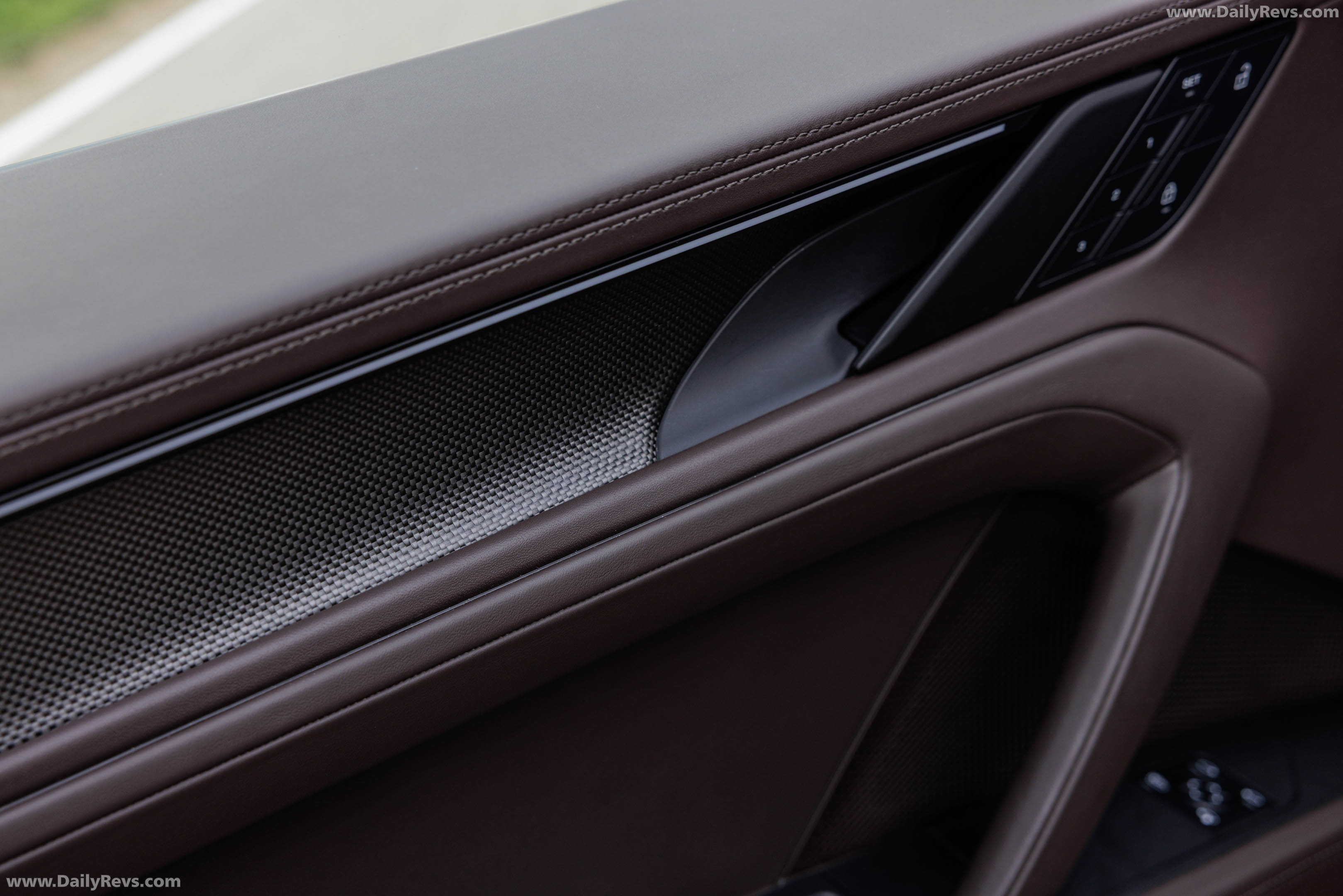 2027 Porsche Cayenne Electric E4 Madeira Gold Interior