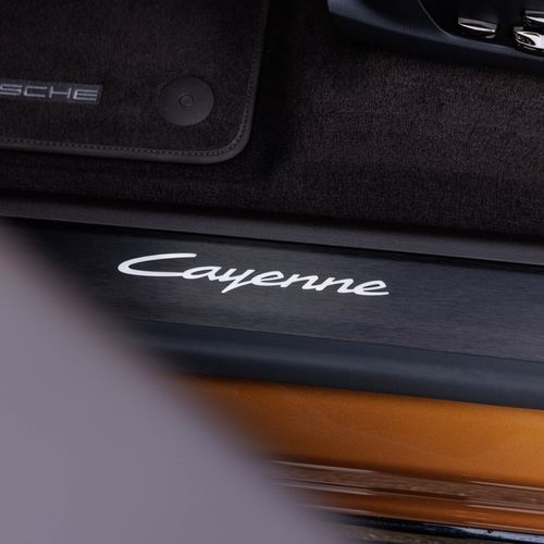 2027 Porsche Cayenne Electric E4 Madeira Gold Interior