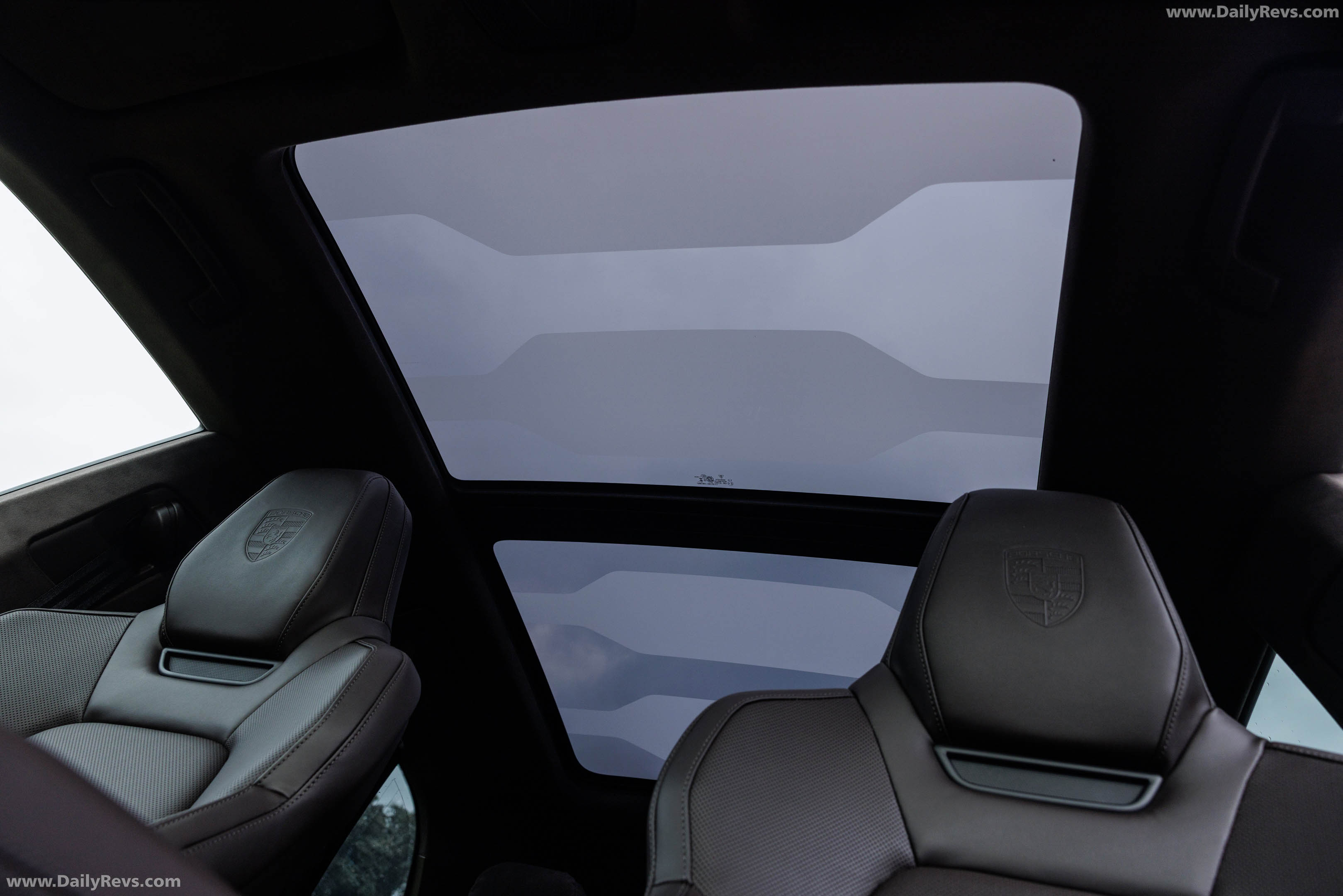 2027 Porsche Cayenne Electric E4 Madeira Gold Interior