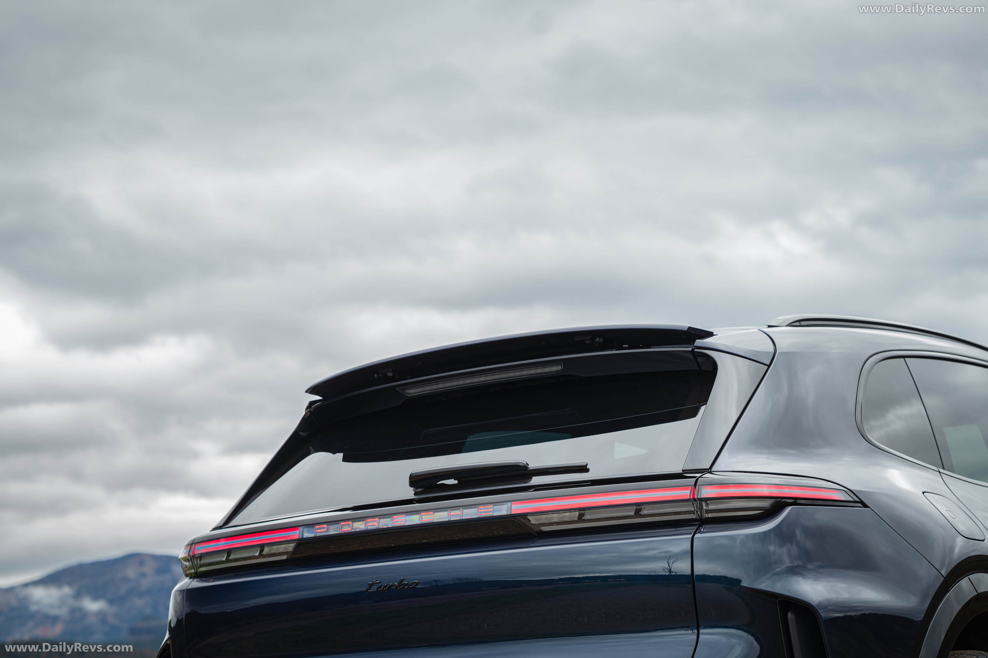 2027 Porsche Cayenne Turbo Electric E4 Algarve Blue Exterior