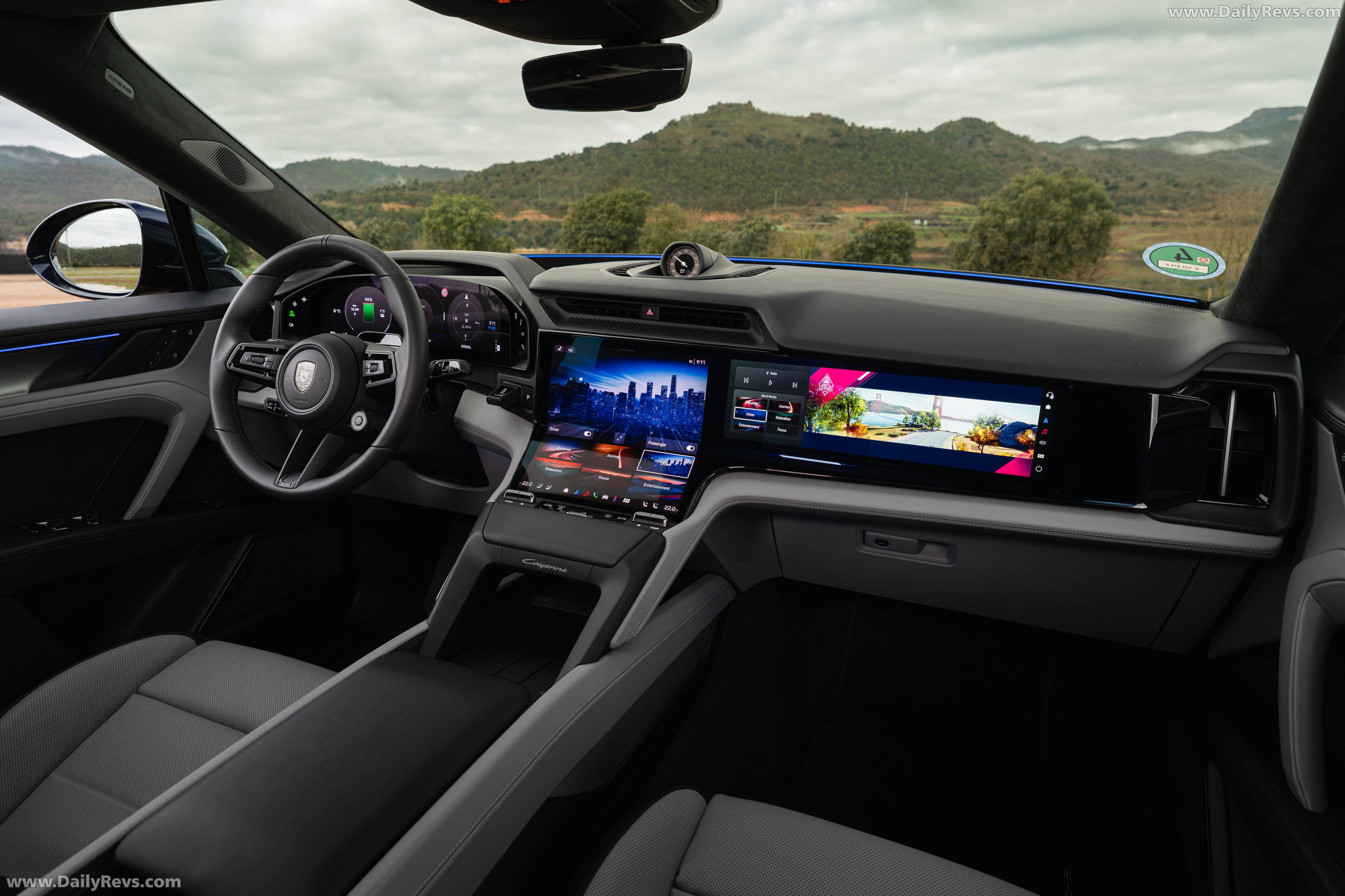 2027 Porsche Cayenne Turbo Electric E4 Algarve Blue Interior