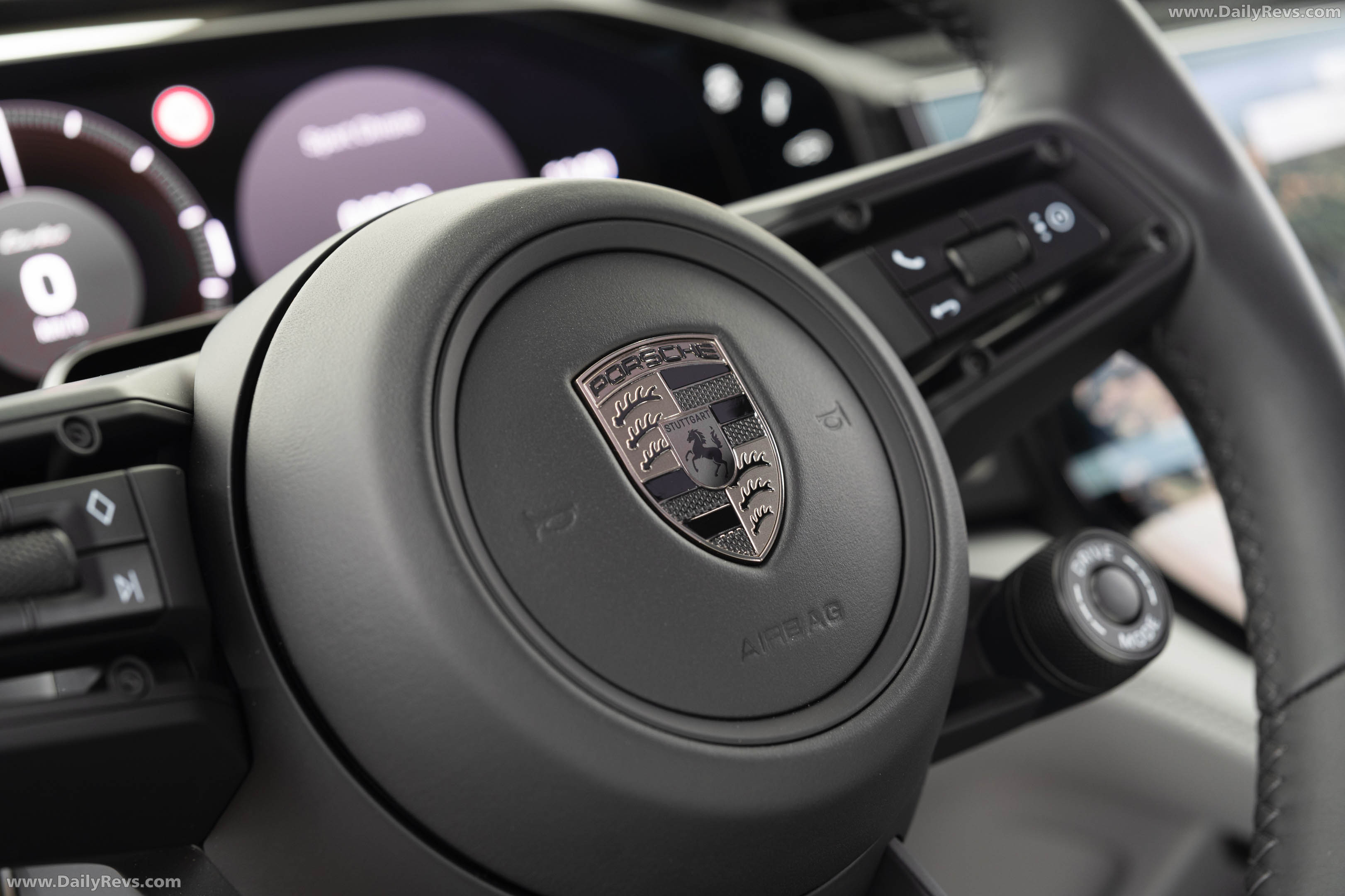 2027 Porsche Cayenne Turbo Electric E4 Algarve Blue Interior