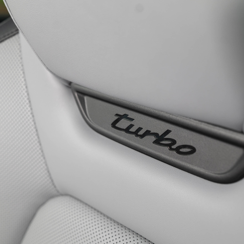 2027 Porsche Cayenne Turbo Electric E4 Algarve Blue Interior