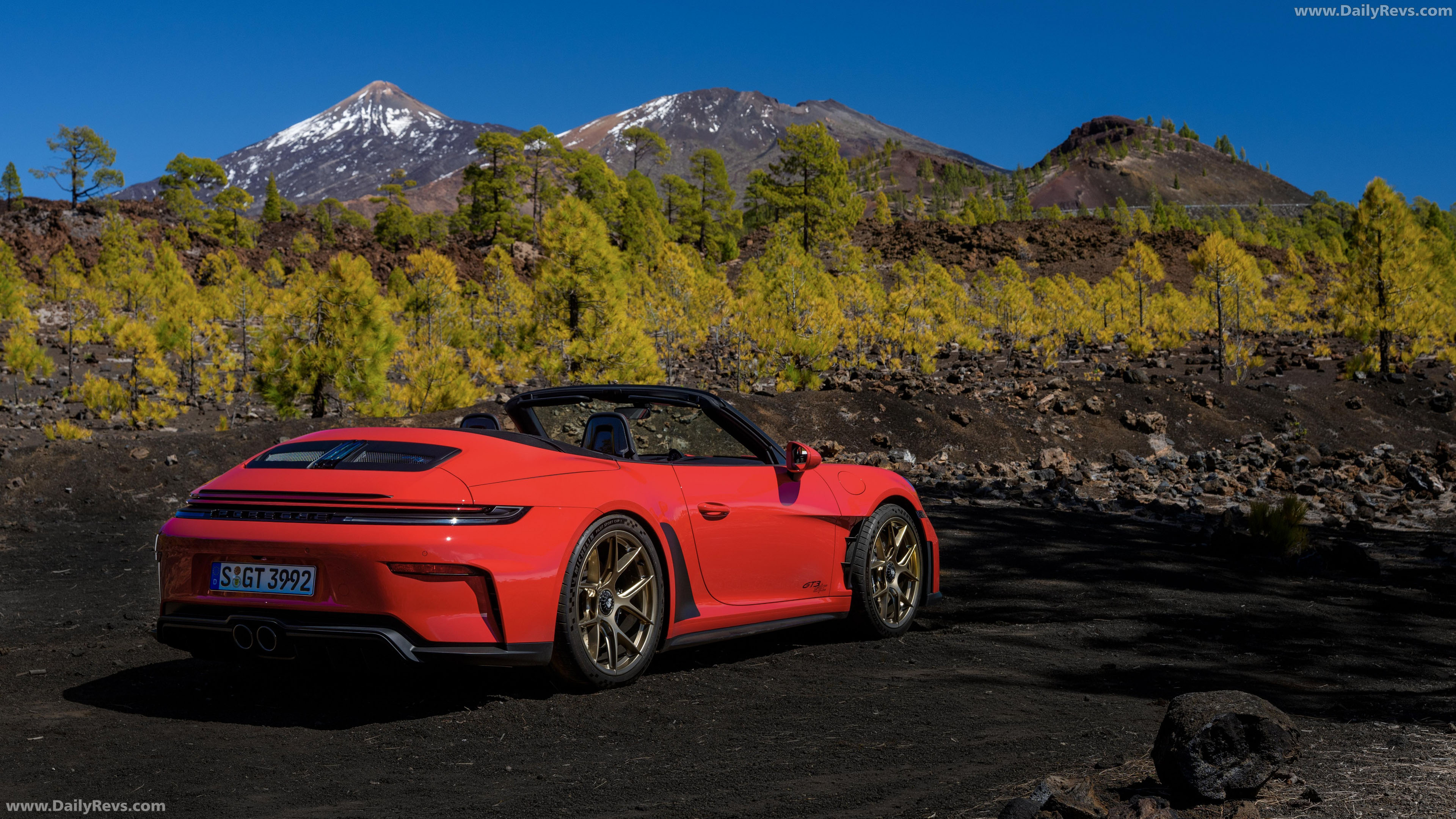 2027 Porsche 911 GT3 S-C 992 ll Rear View