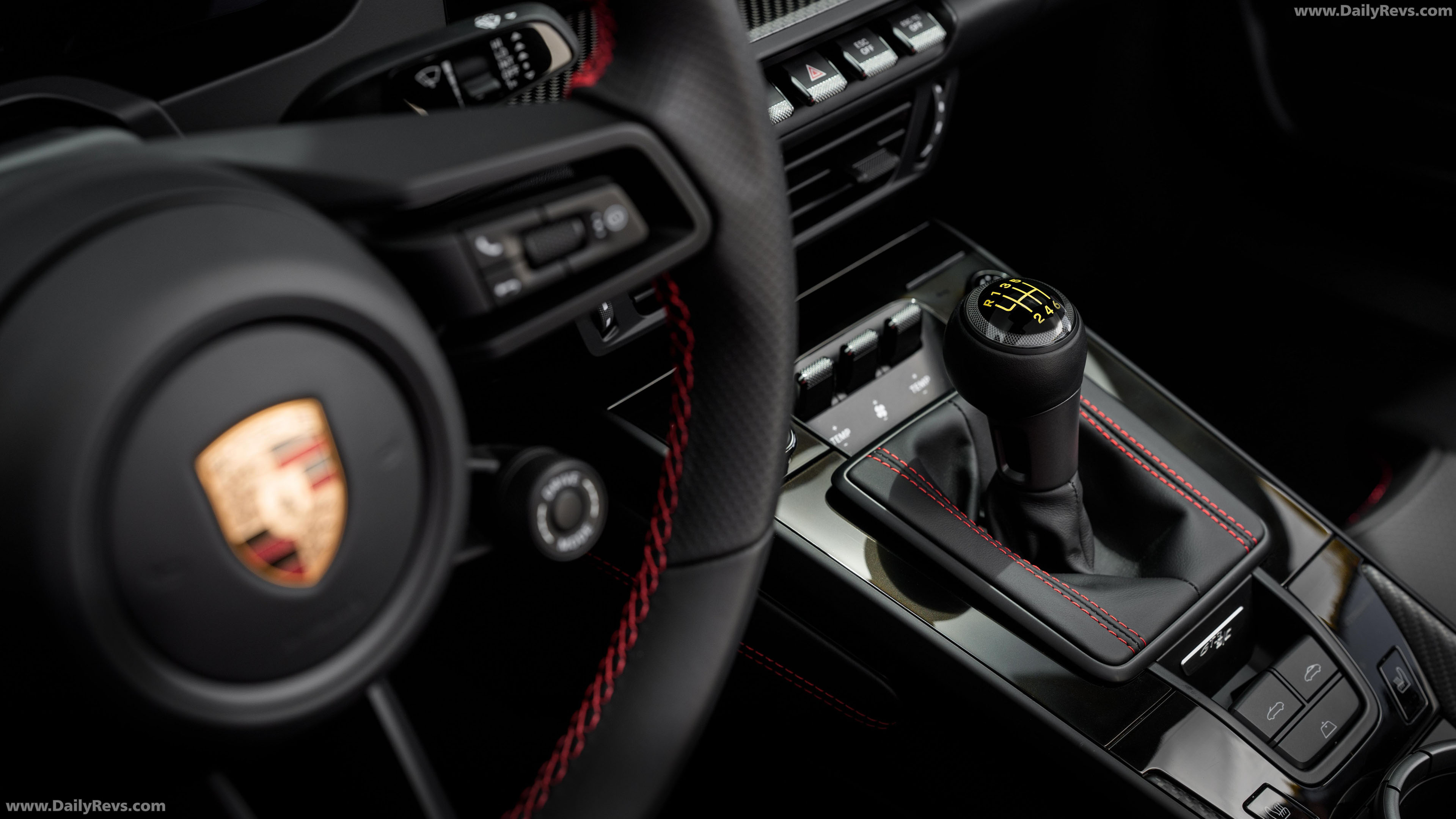 2027 Porsche 911 GT3 S-C 992 ll Interior