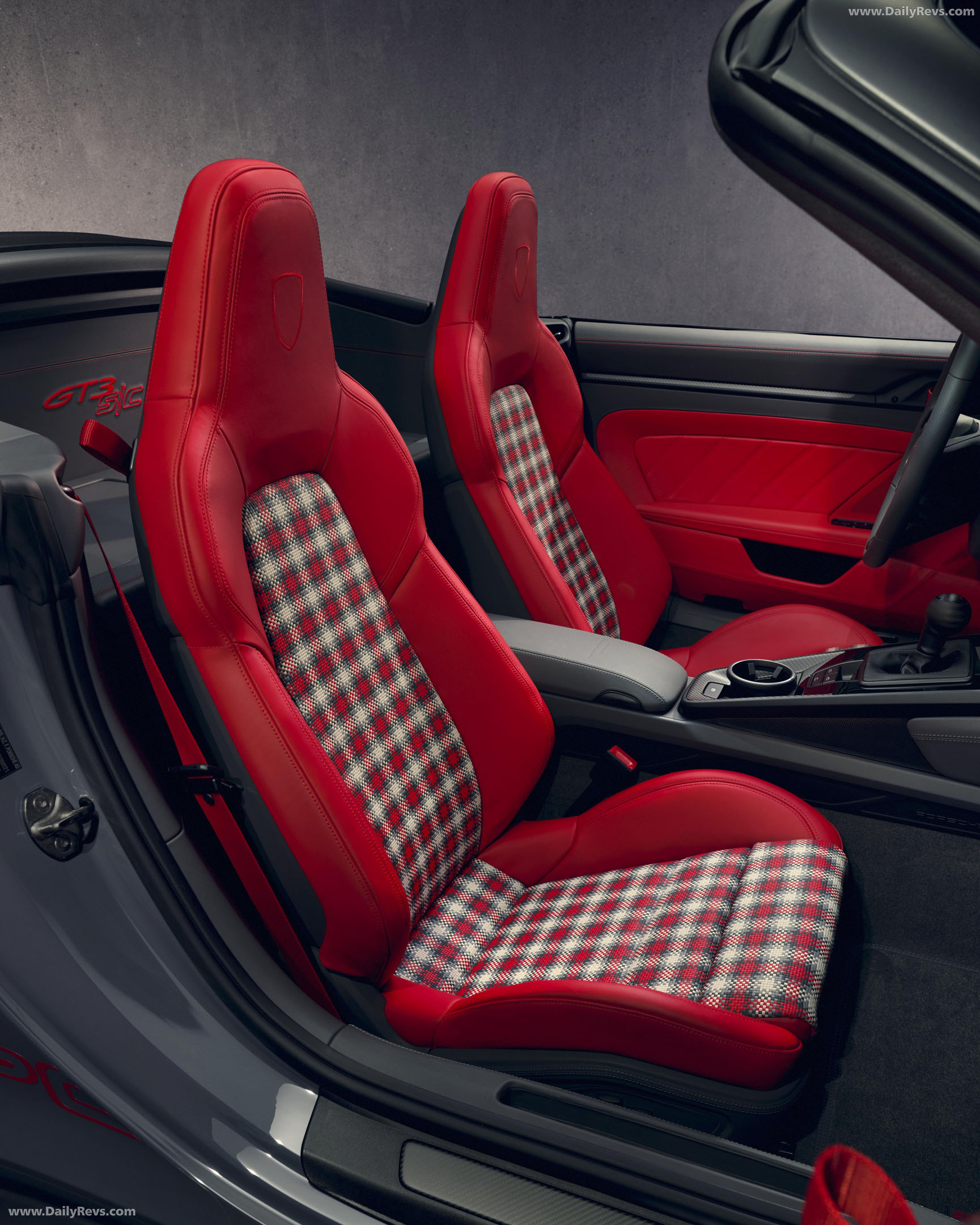 2026 Porsche 911 GT3 S-C Street Style Package 992 ll Interior