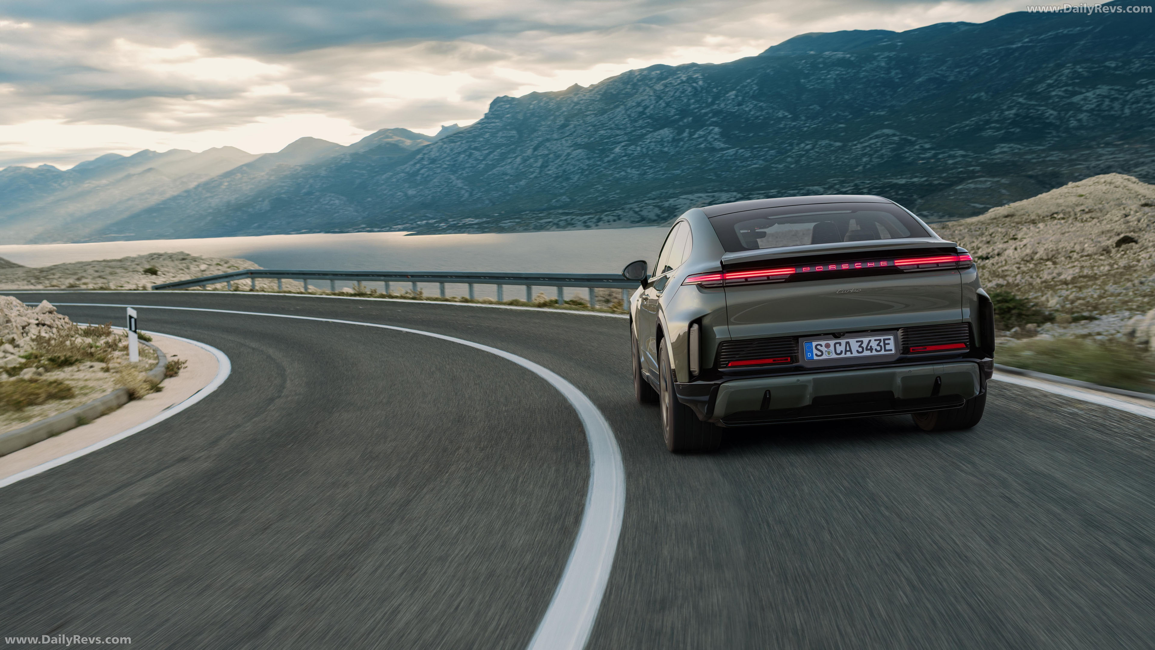 2027 Porsche Cayenne Turbo Coupe Electric Rear View