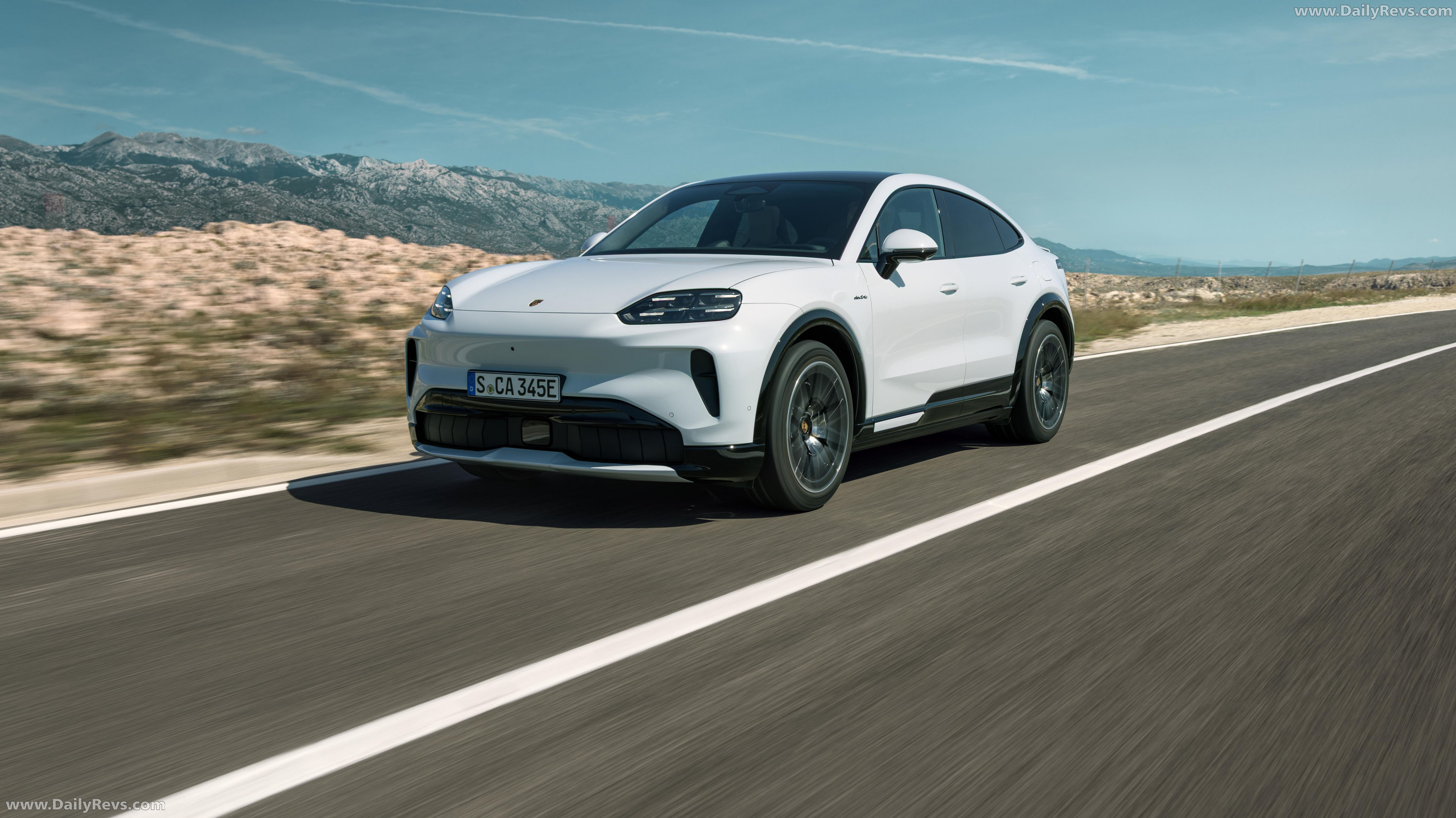 2027 Porsche Cayenne S Coupe Electric Front View