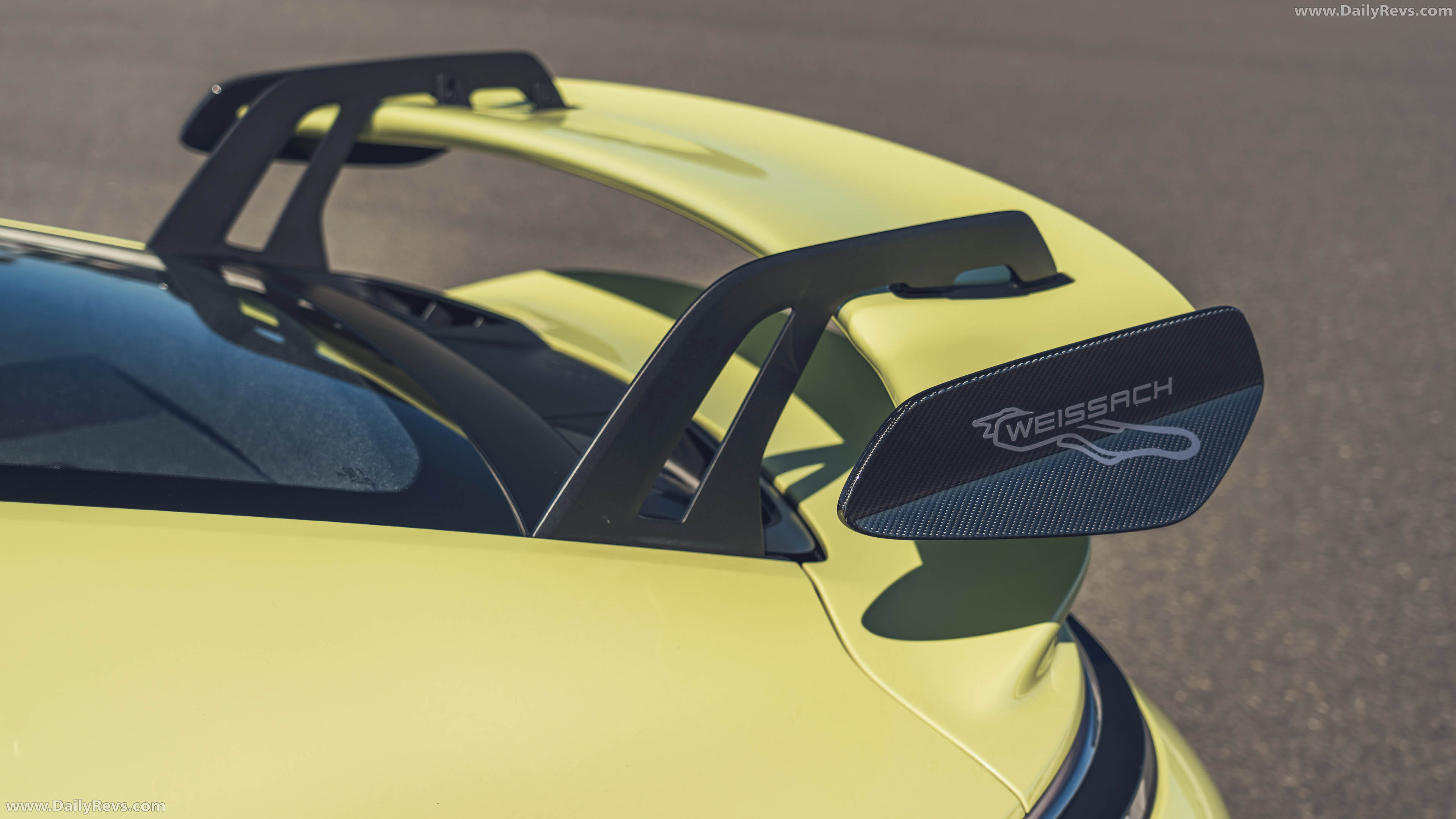 2025 Porsche 911 GT3 Weissach Package 992 ll Cartagena Yellow Exterior