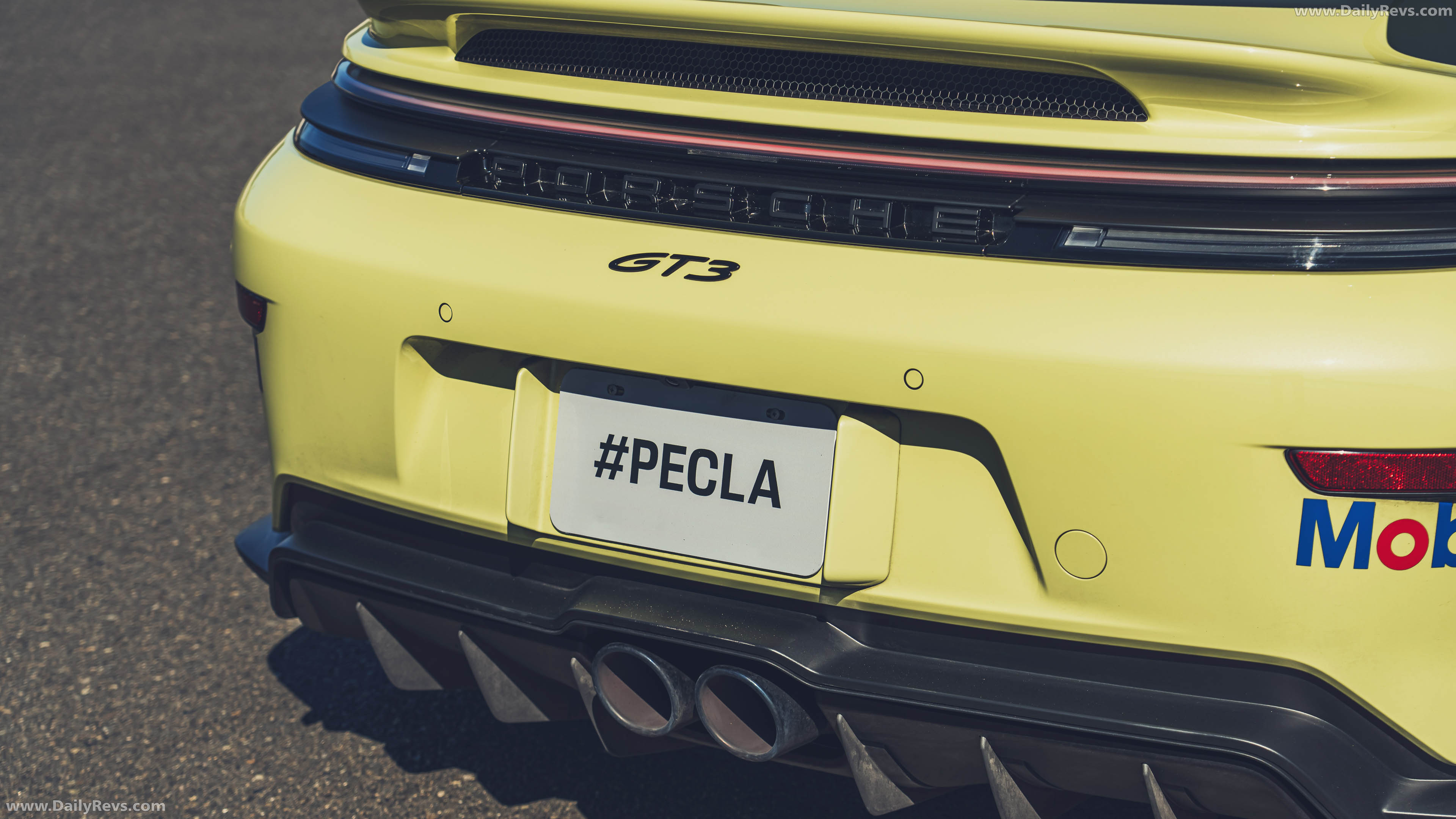 2025 Porsche 911 GT3 Weissach Package 992 ll Cartagena Yellow Exterior