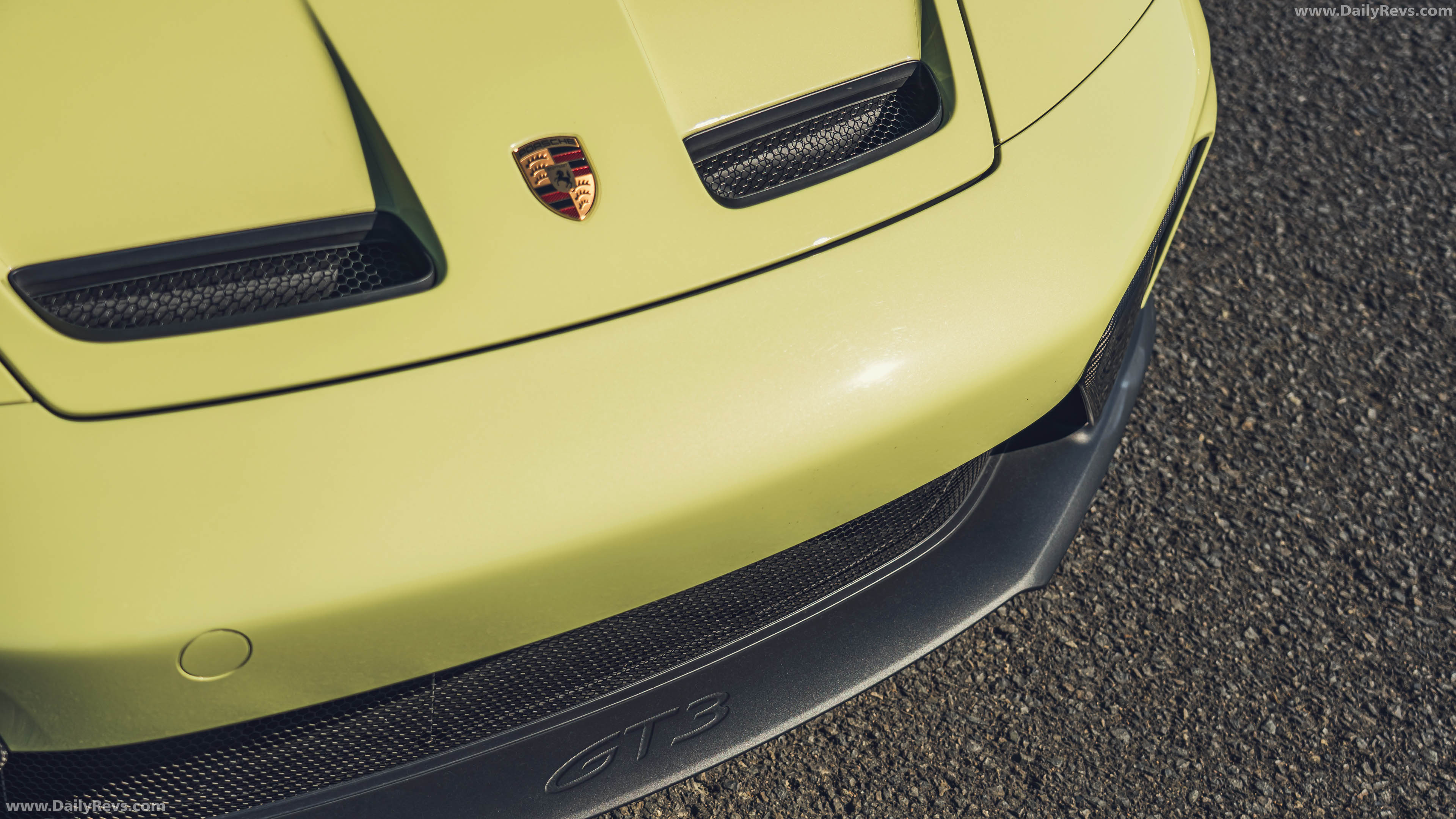 2025 Porsche 911 GT3 Weissach Package 992 ll Cartagena Yellow Exterior