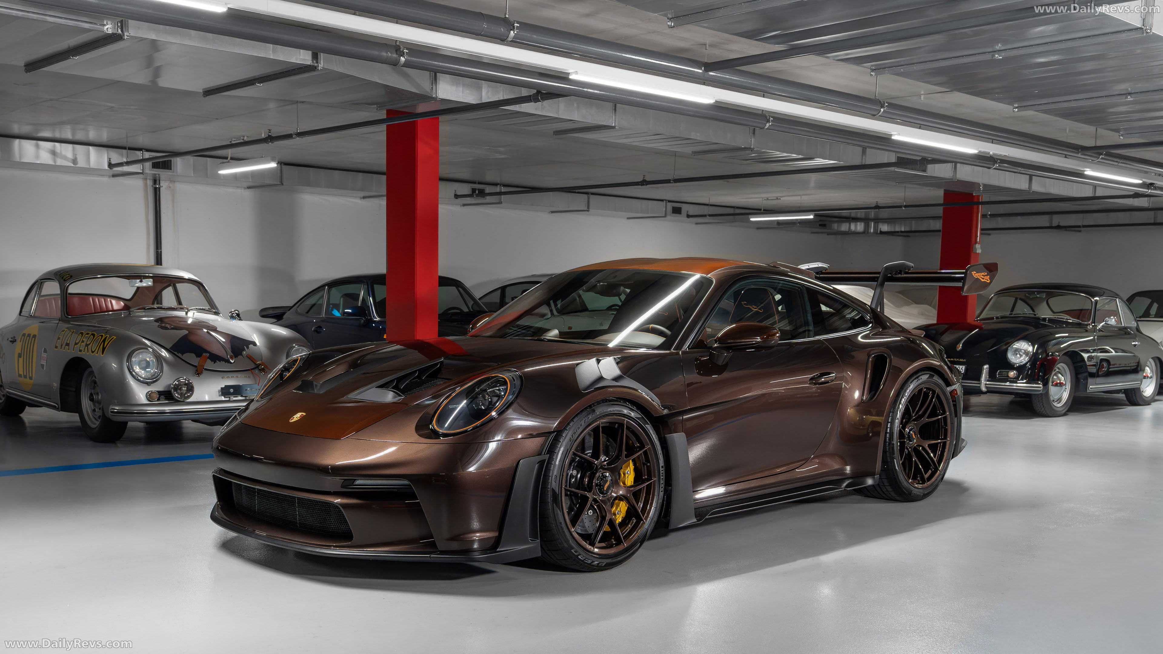 2027 Porsche 911 GT3 RS Sonderwunsch Front View