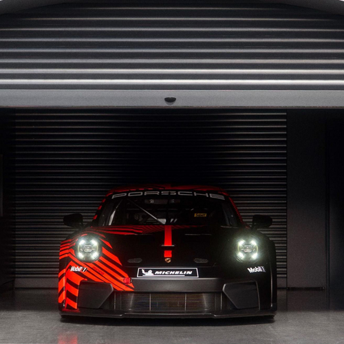 2027 Porsche 911 GT4 R 992 ll Front View