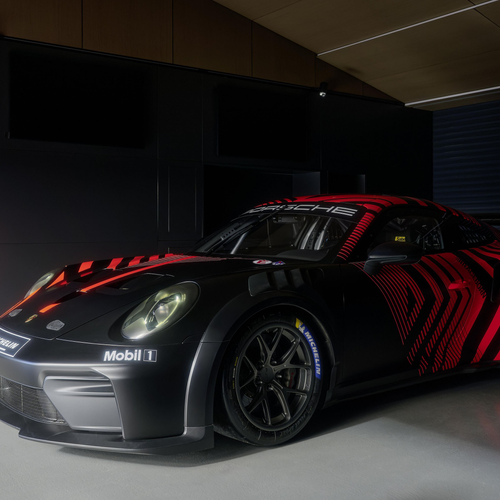 2027 Porsche 911 GT4 R 992 ll Front View
