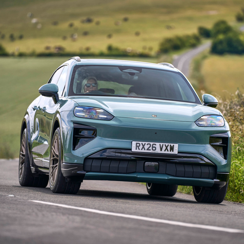 2027 Porsche Cayenne Turbo Electric E4 UK Version Front View