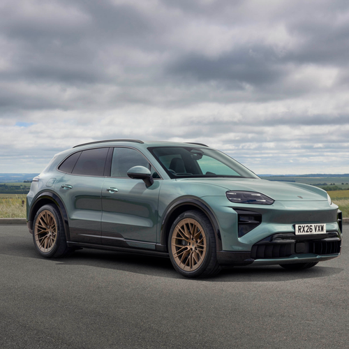 2027 Porsche Cayenne Turbo Electric E4 UK Version Front View