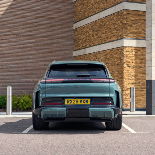 2027 Porsche Cayenne Turbo Electric E4 UK Version Rear View