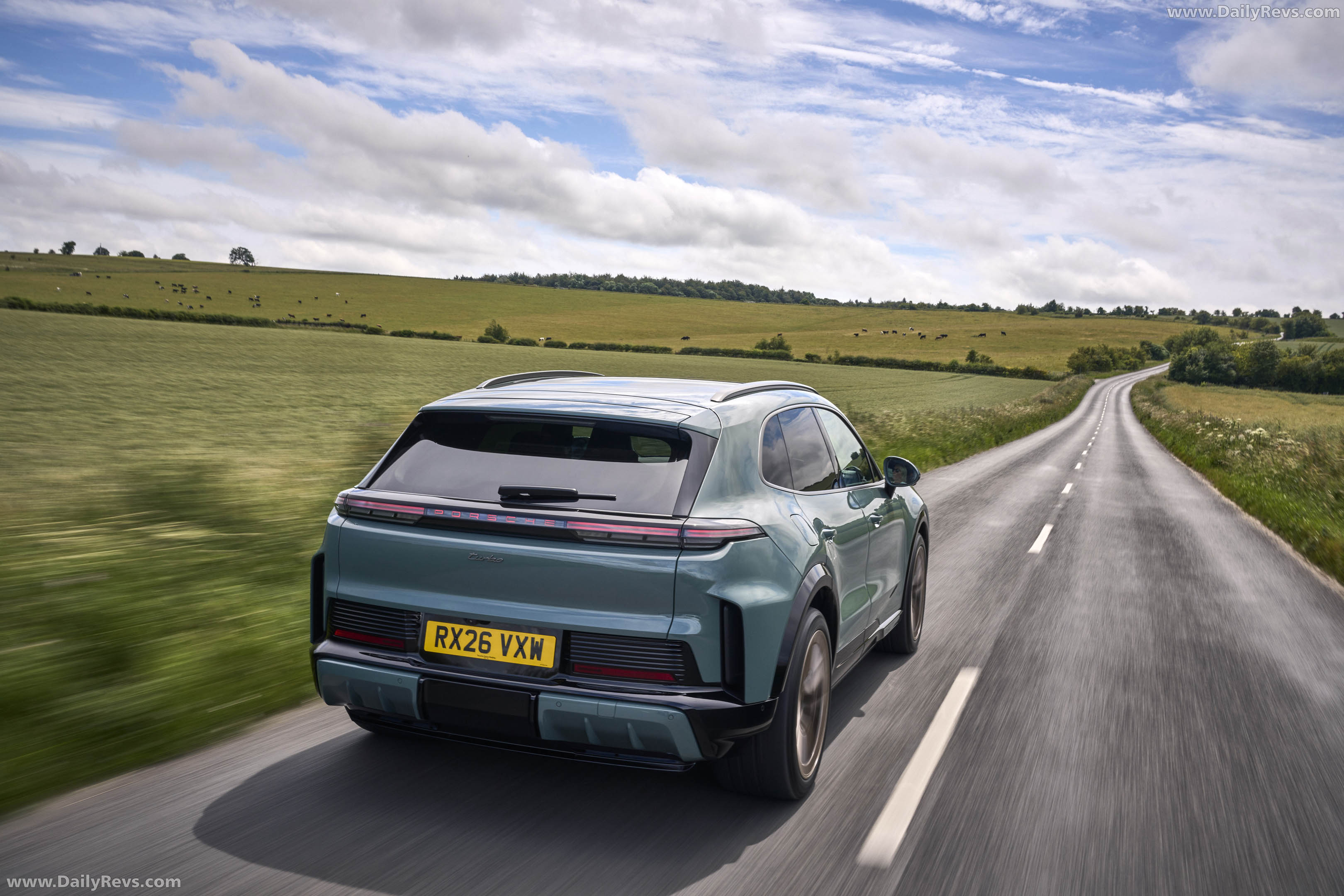 2027 Porsche Cayenne Turbo Electric E4 UK Version Rear View