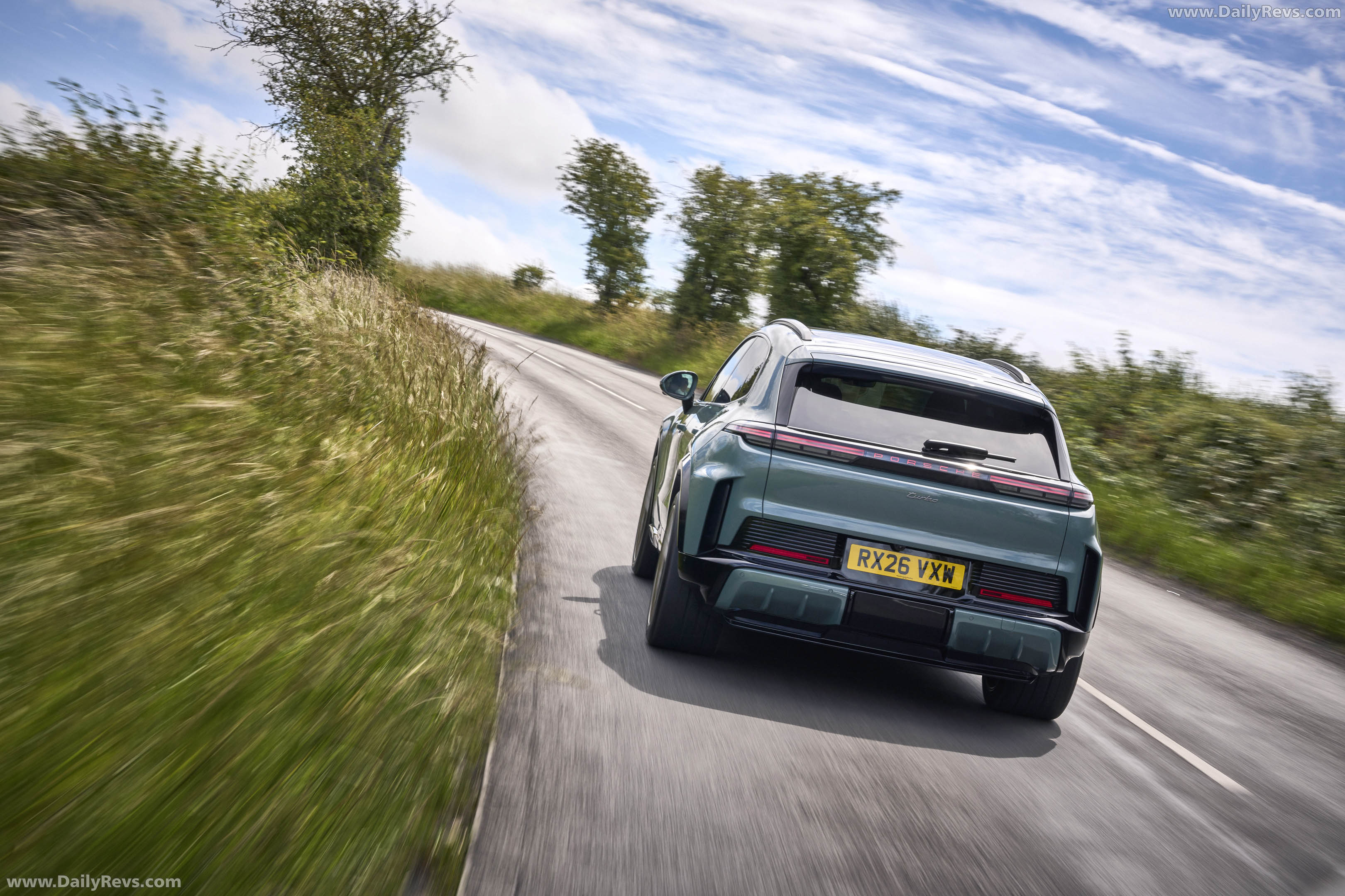 2027 Porsche Cayenne Turbo Electric E4 UK Version Rear View