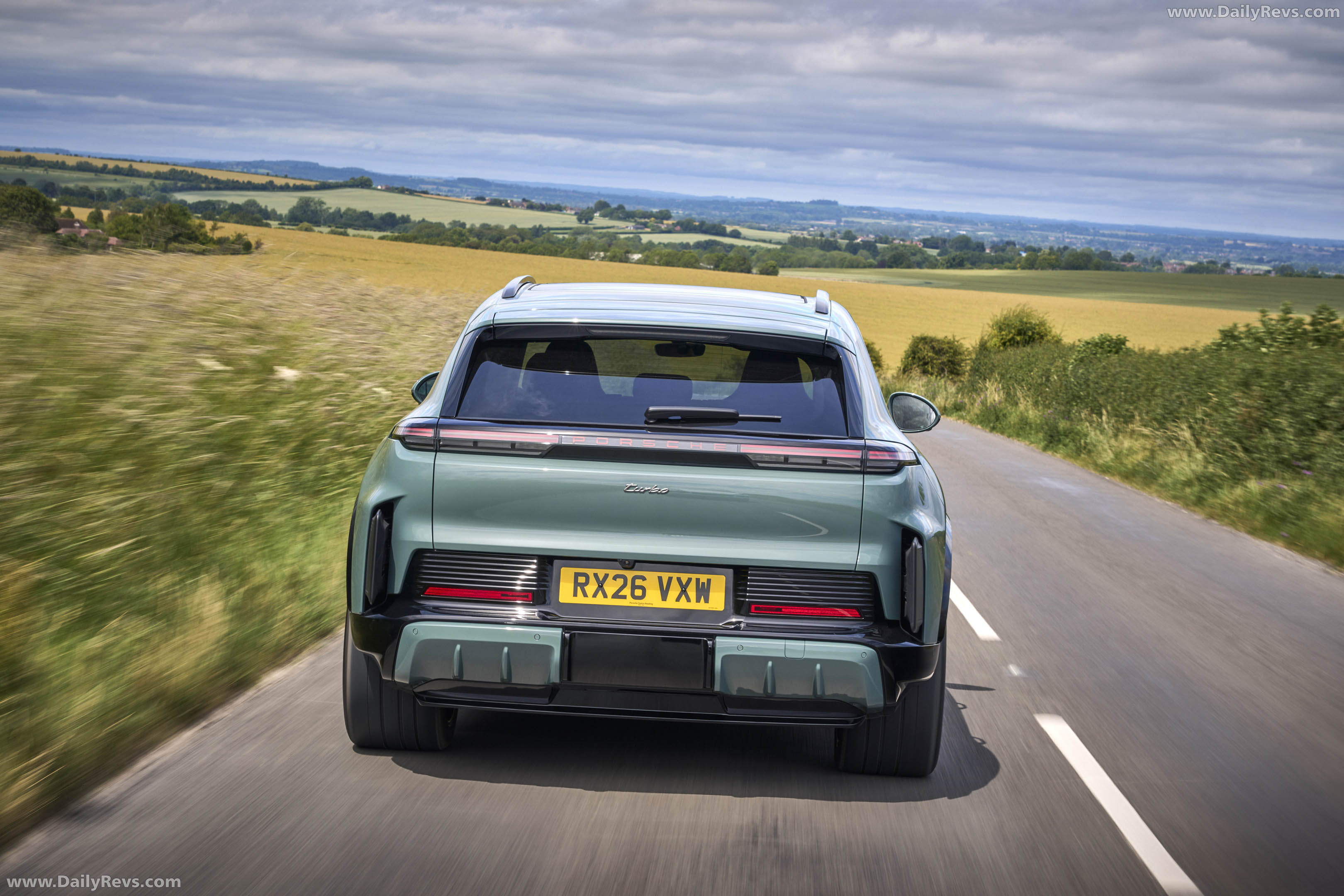 2027 Porsche Cayenne Turbo Electric E4 UK Version Rear View