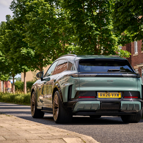 2027 Porsche Cayenne Turbo Electric E4 UK Version Rear View