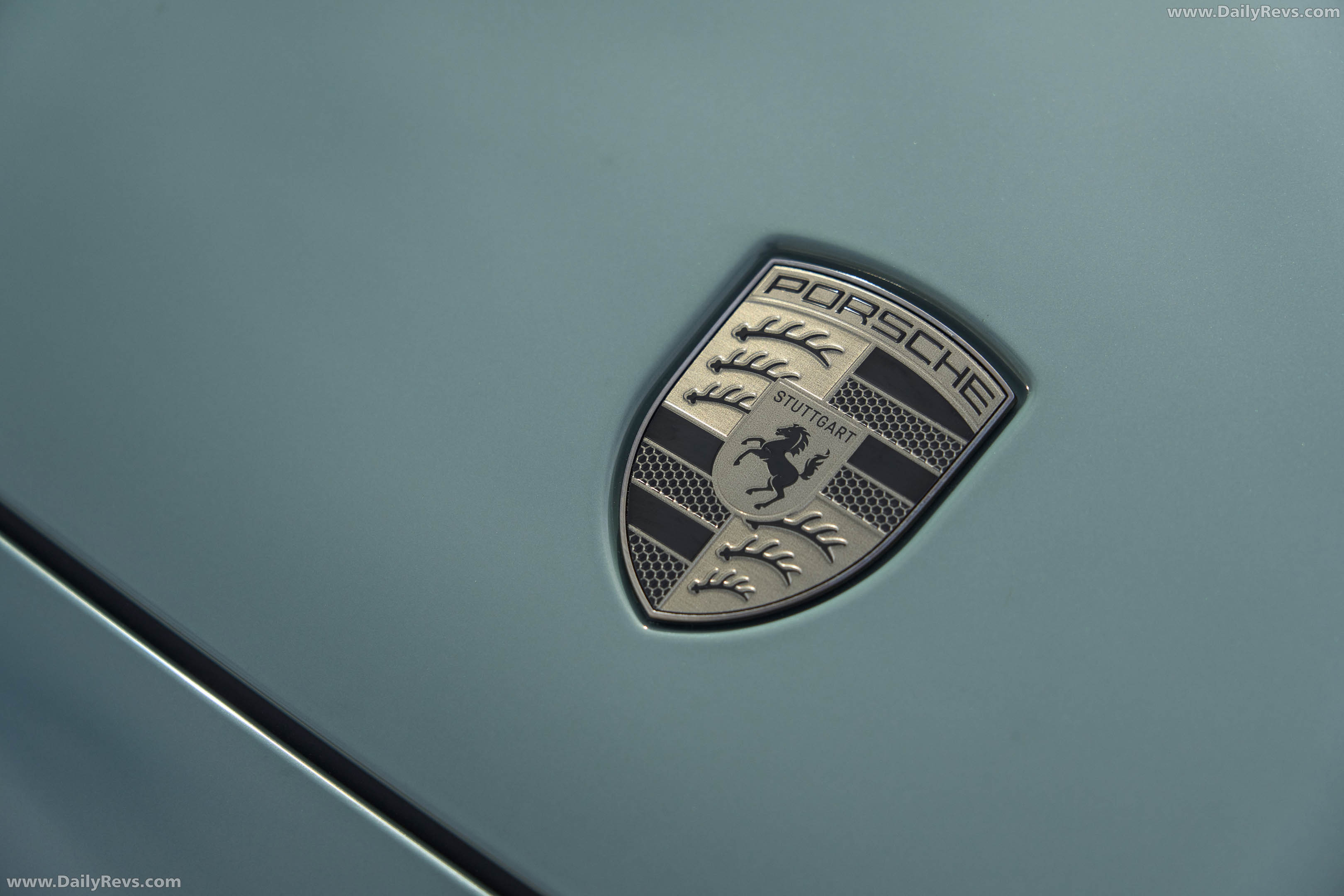 2027 Porsche Cayenne Turbo Electric E4 UK Version Exterior