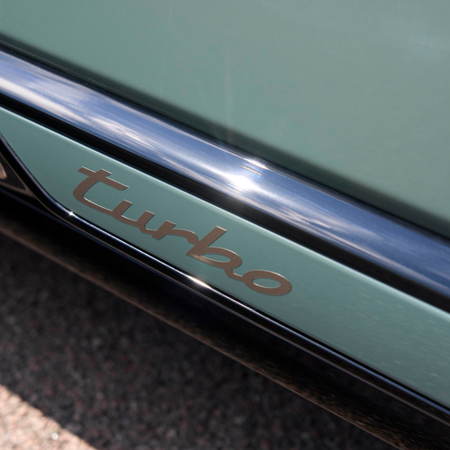 2027 Porsche Cayenne Turbo Electric E4 UK Version Exterior