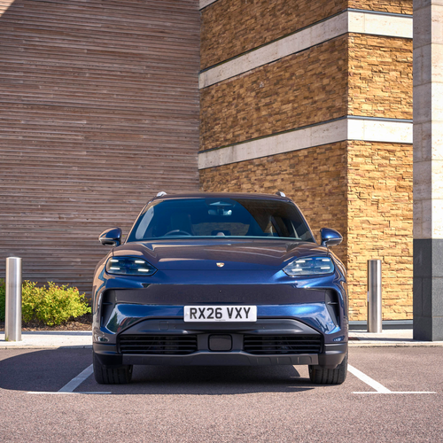 2027 Porsche Cayenne Electric E4 UK Version Front View