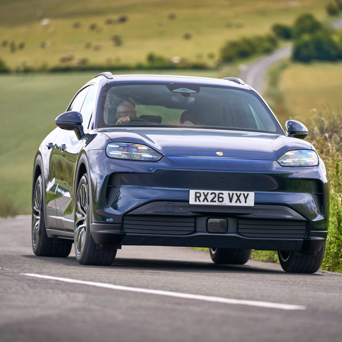 2027 Porsche Cayenne Electric E4 UK Version Front View