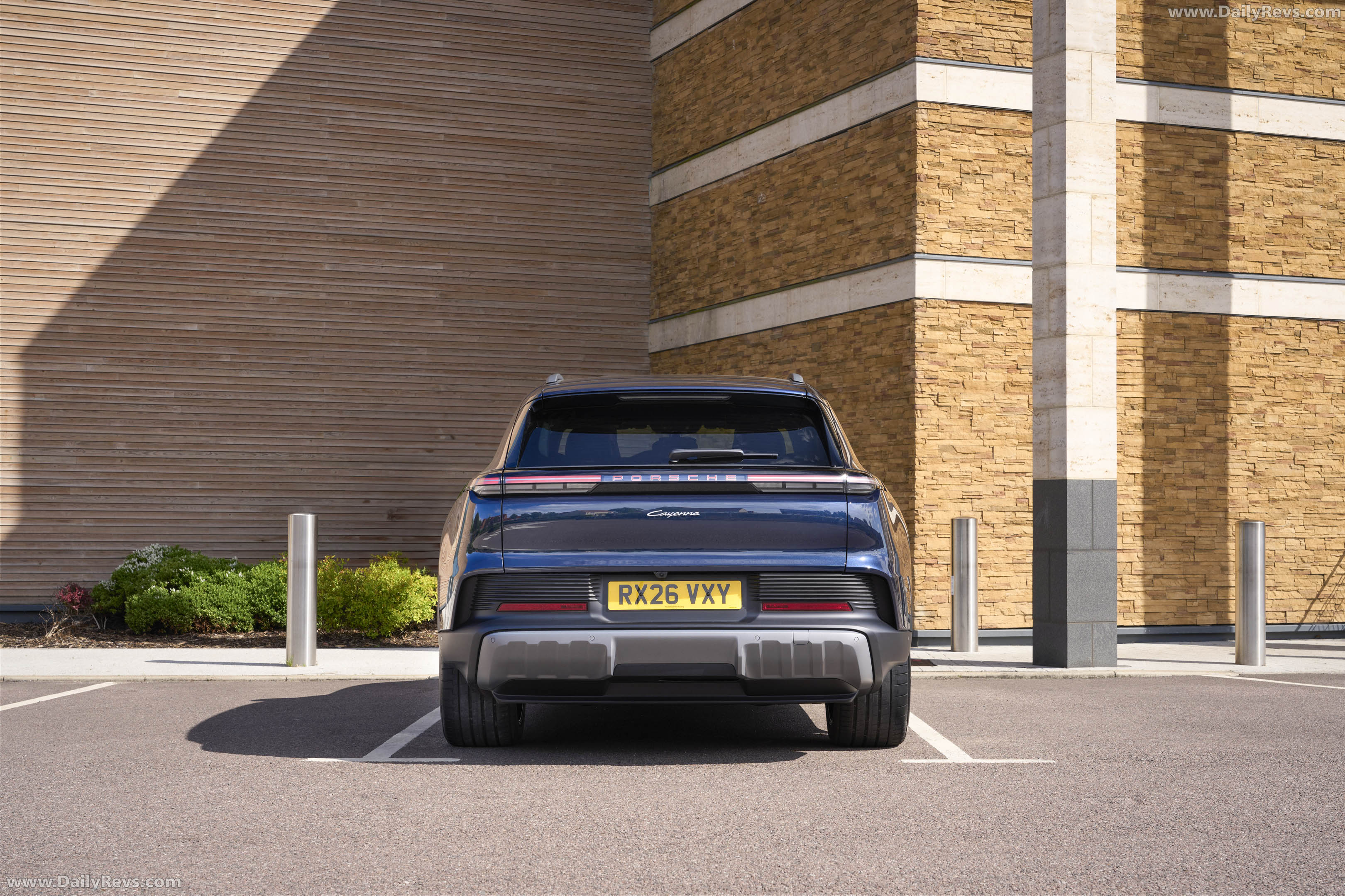 2027 Porsche Cayenne Electric E4 UK Version Rear View